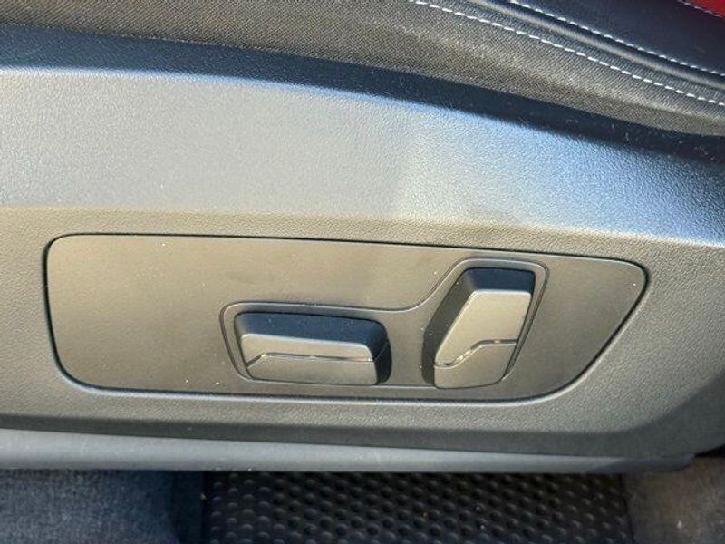 Used 2023 BMW X1 xDrive28iImage 17