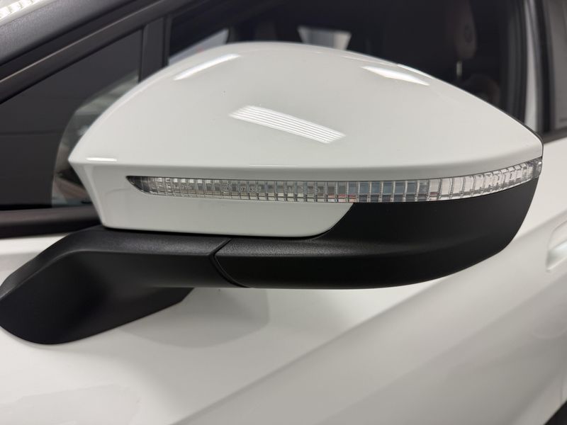 Used 2025 Volkswagen ID.4 Pro AWD Long RangeImage 24