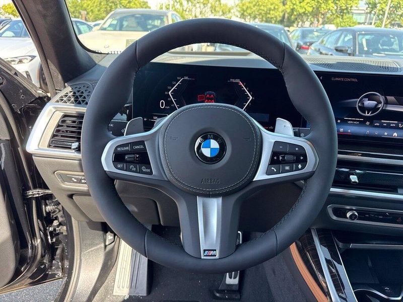 New 2027 BMW X7 xDrive40iImage 21