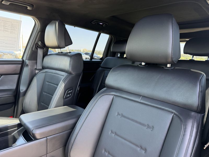 Used 2025 Hyundai Santa Fe Hybrid CalligraphyImage 21