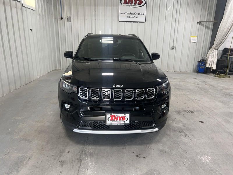 2025 Jeep Compass Limited 4x4Image 24