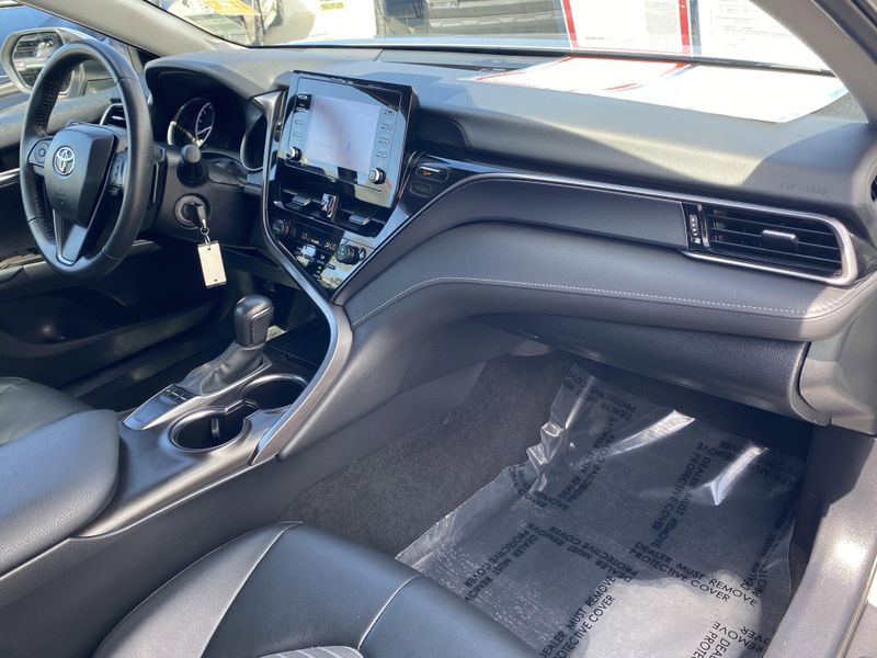 Used 2024 Toyota Camry SEImage 9