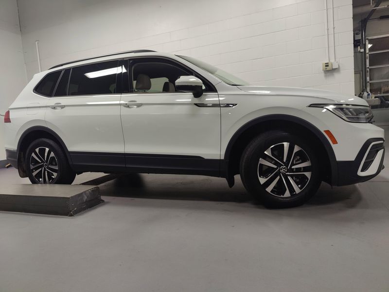 Used 2024 Volkswagen Tiguan SImage 3