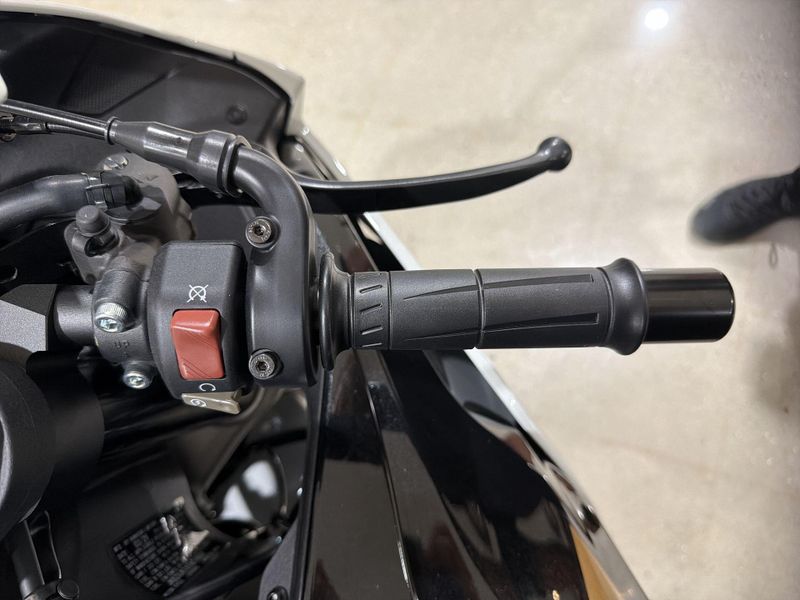 New 2026 Kawasaki NINJA ZX-6R ABS Image 24