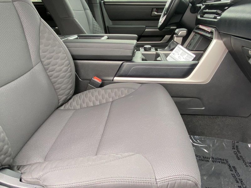 2025 Toyota Tundra SR5Image 10