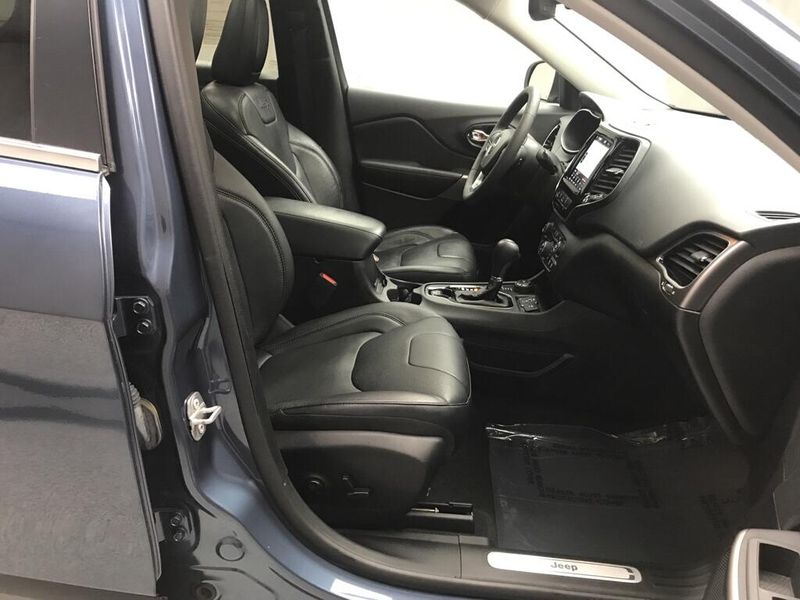 Used 2021 Jeep Cherokee LimitedImage 22