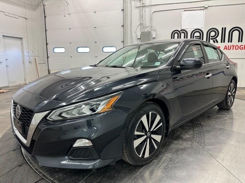 2021 Nissan Altima 2.5 SVImage 10