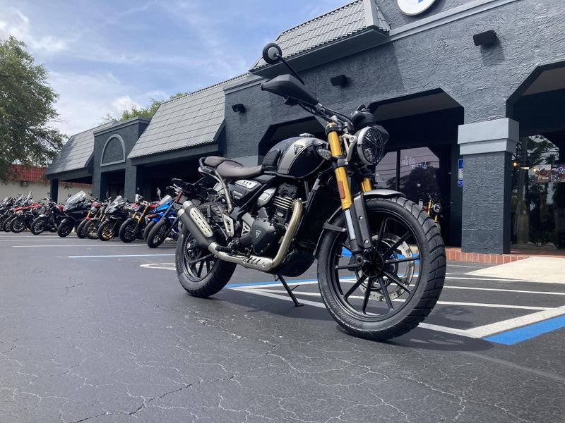 2025 Triumph SCRAMBLER 400 X