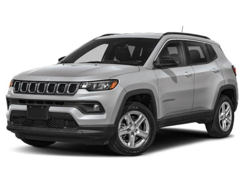 New 2026 Jeep Compass Latitude Altitude