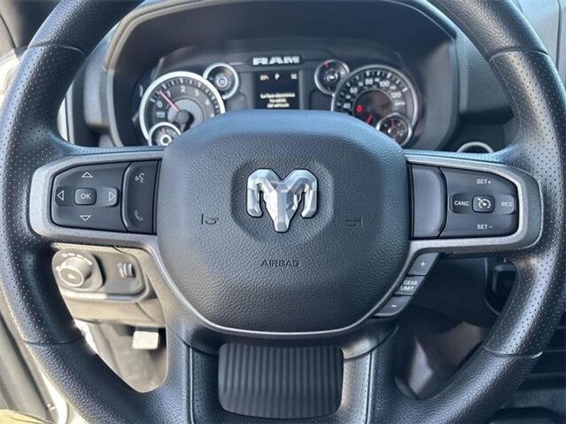 2023 Ram 2500 Tradesman photo 21