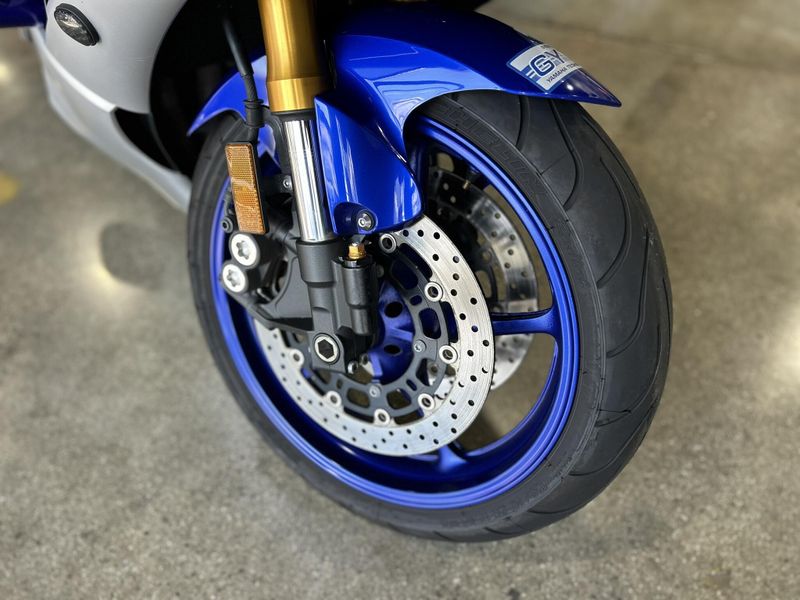 Used 2016 Yamaha YZF-R6 Image 16