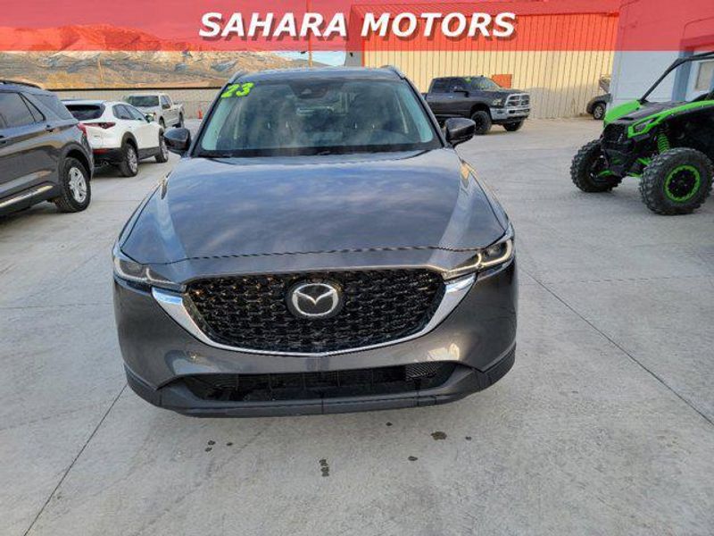 2023 Mazda CX-5 2.5 S Preferred photo 2