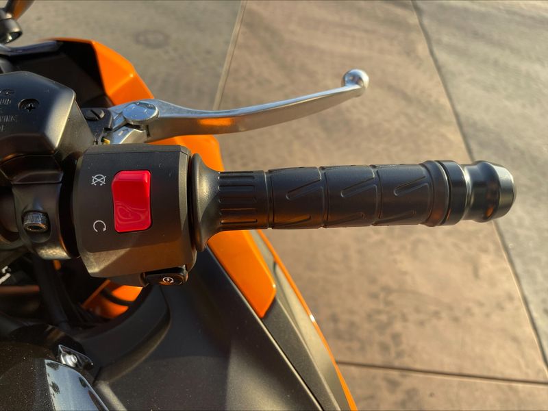 New 2025 Kawasaki NINJA 650 ABS Image 7