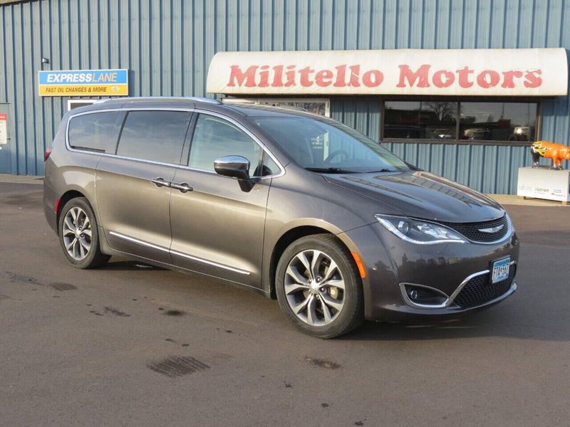 2019 Chrysler Pacifica Limited 4dr Mini Van in a Pewter exterior color and Blackinterior. Militello Motors ​507-200-4344 militellomotors.net 