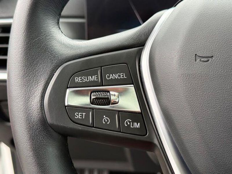 Used 2023 BMW i4 eDrive35Image 25