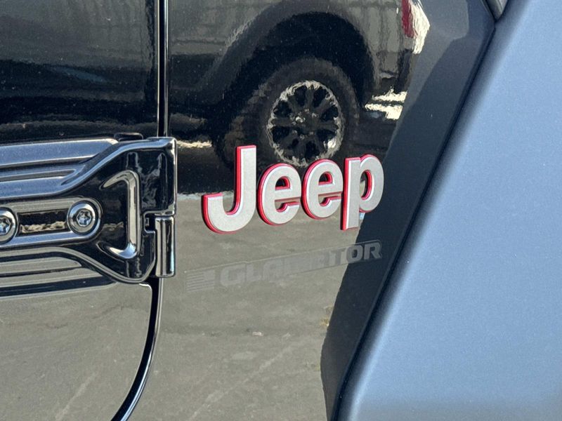 New 2026 Jeep Gladiator Rubicon 4x4