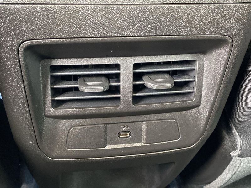 Used 2023 Chevrolet Colorado LTImage 21