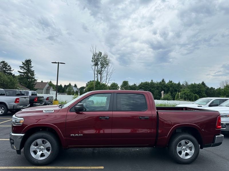 2025 RAM 1500 Big Horn Crew Cab 4x4 5