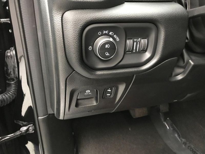 Used 2022 RAM 1500 LaramieImage 4