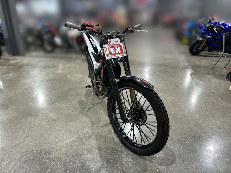 Used 2018 Honda COTA 300RR Image 19