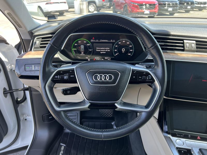 Used 2019 Audi e-tron Premium PlusImage 12