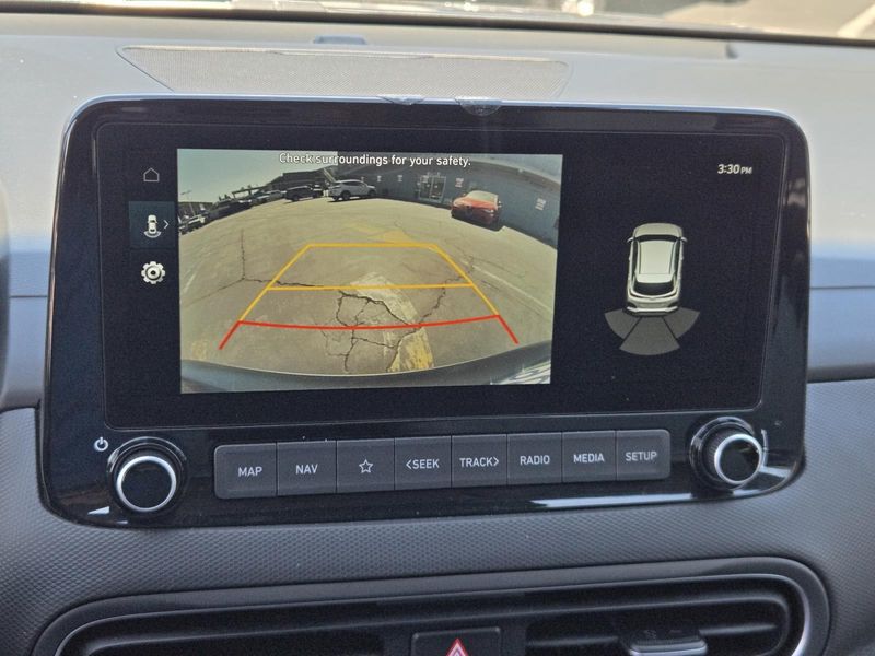 Used 2022 Hyundai Kona Limited DCT FWD