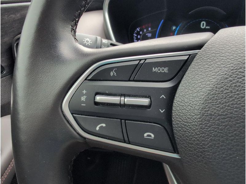 Used 2020 Hyundai Santa Fe LimitedImage 22