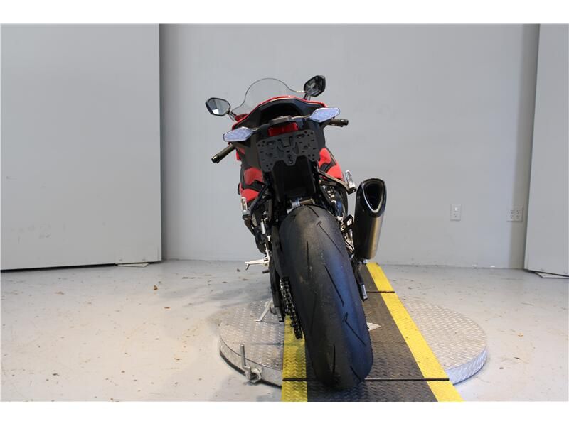 2024 BMW S 1000 RR Image 4