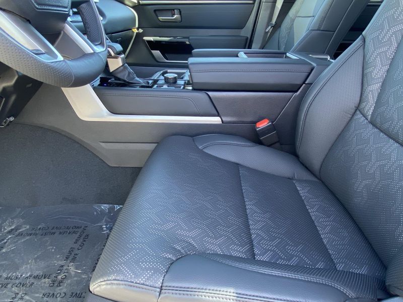 2025 Toyota Tundra LimitedImage 14