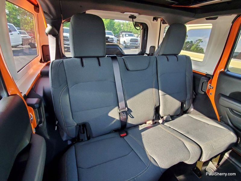 2025 Jeep Wrangler 4-door WillysImage 26