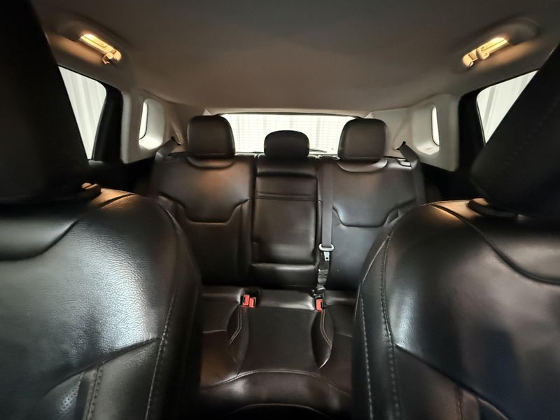 Used 2019 Jeep Compass LimitedImage 23