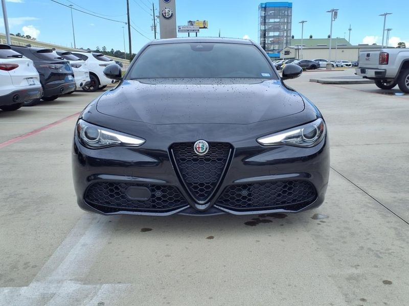 Used 2022 Alfa Romeo Giulia VeloceImage 15