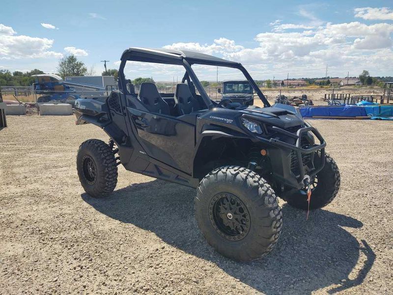 New 2026 Can-Am COMMANDER XT 1000R 