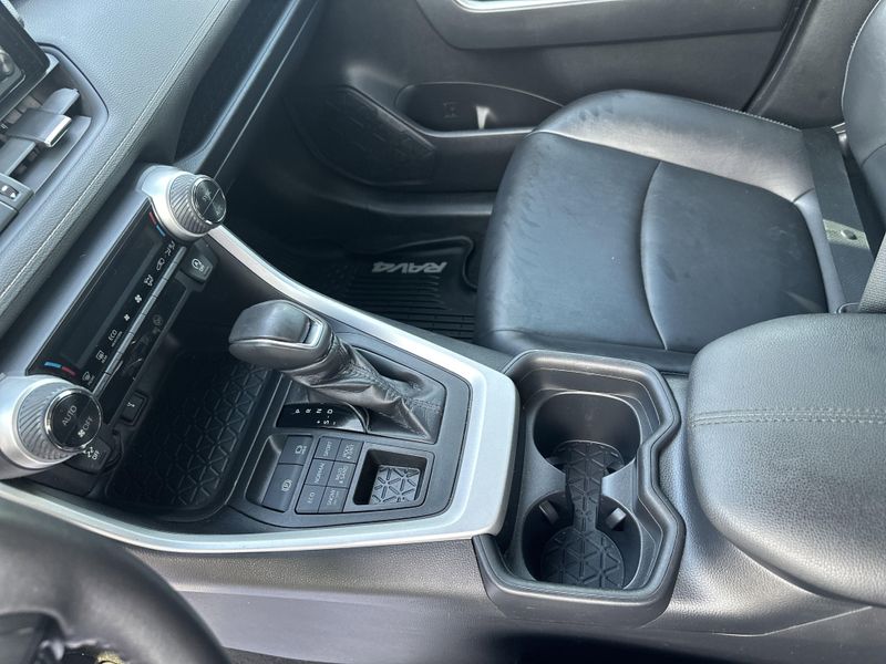 Used 2020 Toyota RAV4 XLE PremiumImage 23