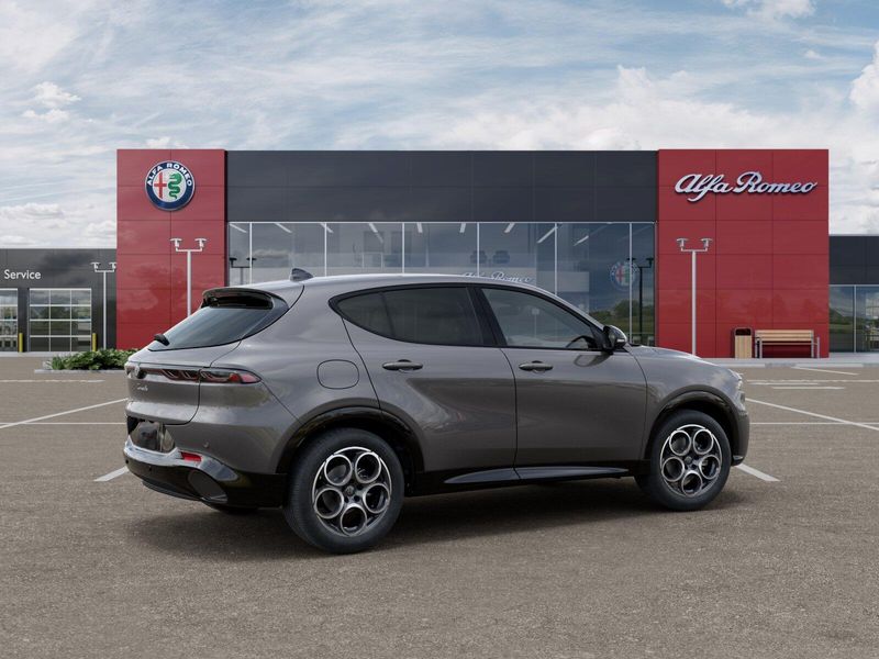 New 2025 Alfa Romeo Tonale AwdImage 26
