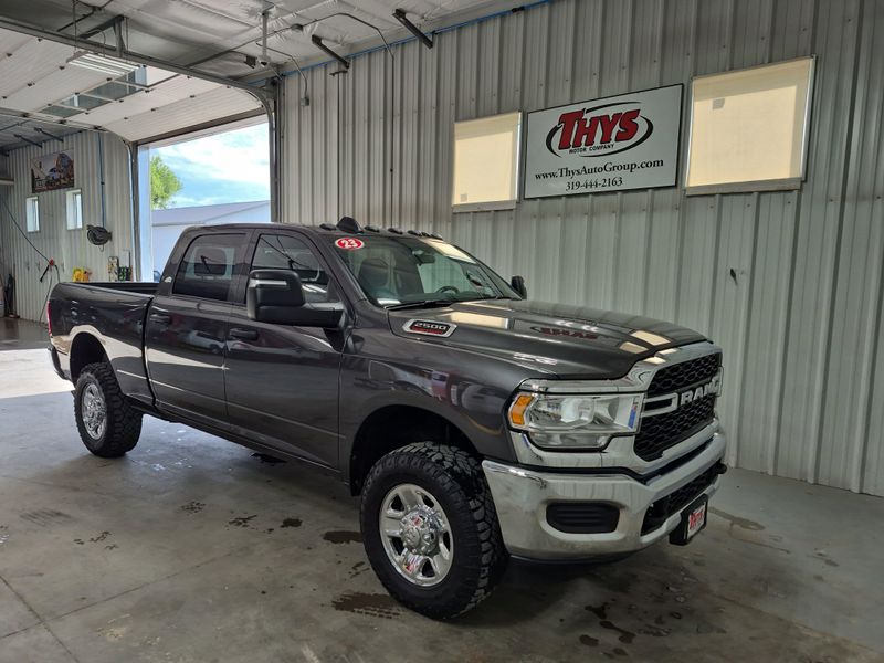 2023 RAM 2500 TradesmanImage 3