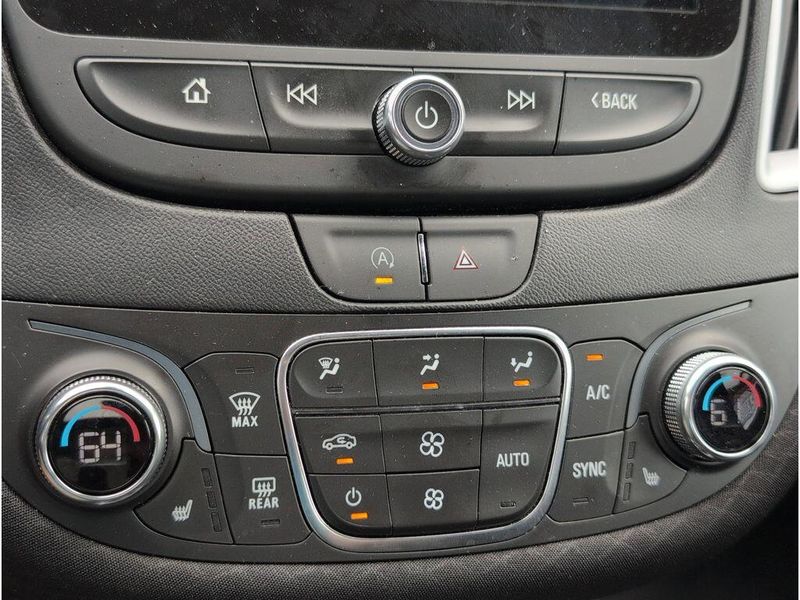 Used 2023 Chevrolet Malibu LTImage 16