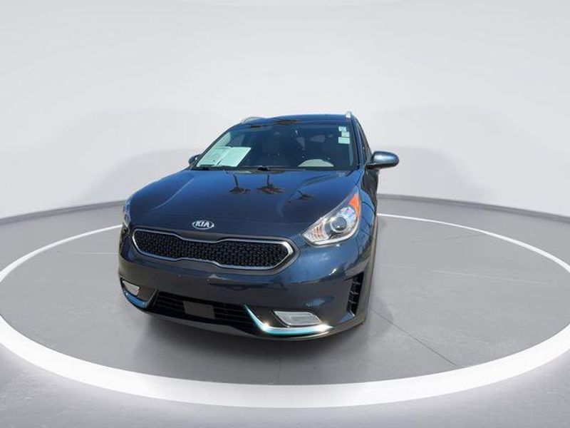 Used 2019 Kia Niro Plug-In Hybrid LXImage 3