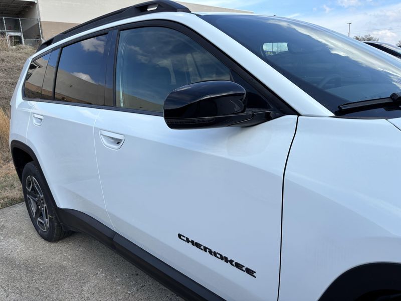 New 2026 Jeep Cherokee Limited 4x4Image 4