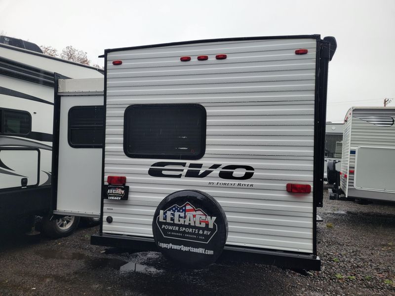 Used 2023 FOREST RIVER EVO 176 QB Image 4