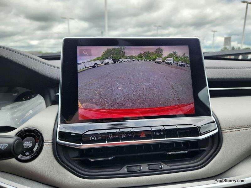 New 2025 Jeep Compass Limited 4x4