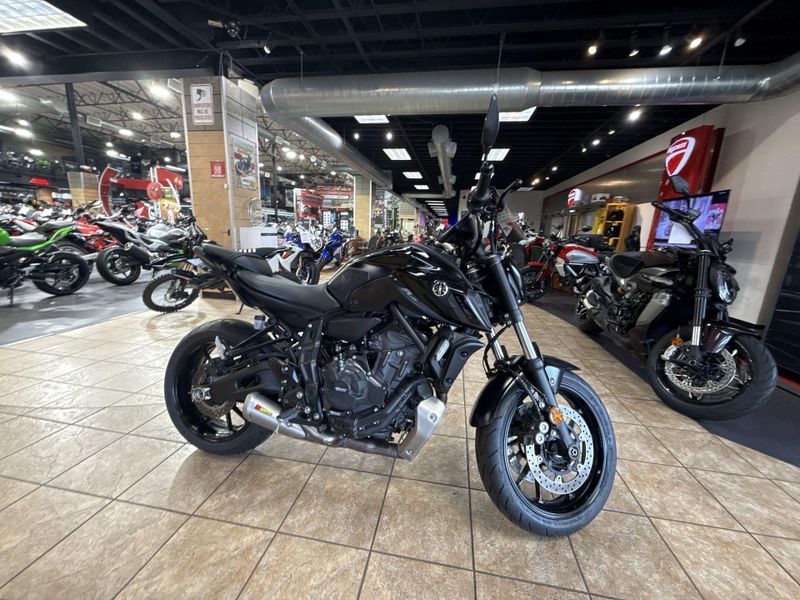 Used 2024 Yamaha MT-07 Image 14