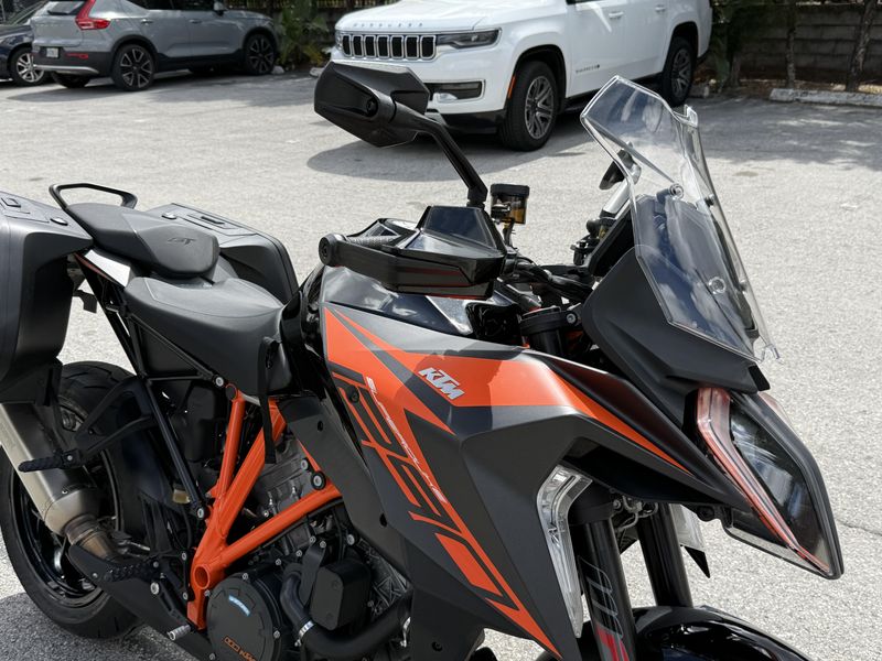 2020 KTM 1290 Super Duke GT