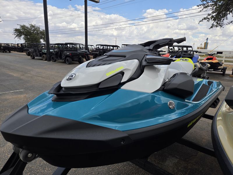 2025 SEADOO GTI SE 130 WITH SOUND SYSTEM IDF TEAL BLUE AND MANTA GREEN Image 5