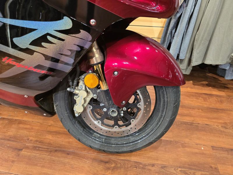 Used 2006 Suzuki Hayabusa Image 9