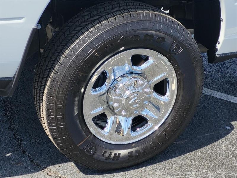 2024 RAM 2500 Tradesman Crew Cab 4x4 8