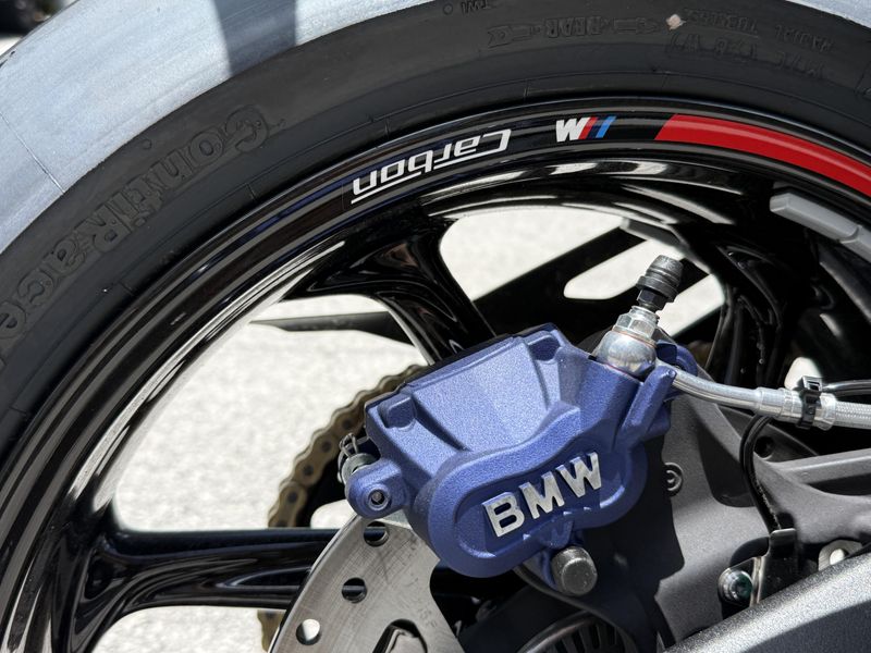 2026 BMW M 1000 XR