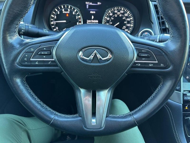 2019 INFINITI Q50 3.0t Signature EditionImage 3