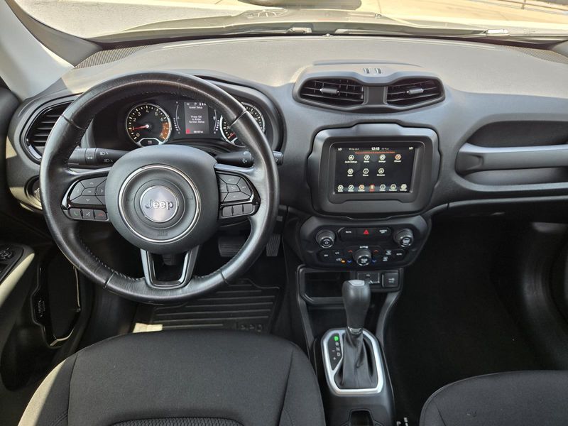 Used 2019 Jeep Renegade Altitude FWD