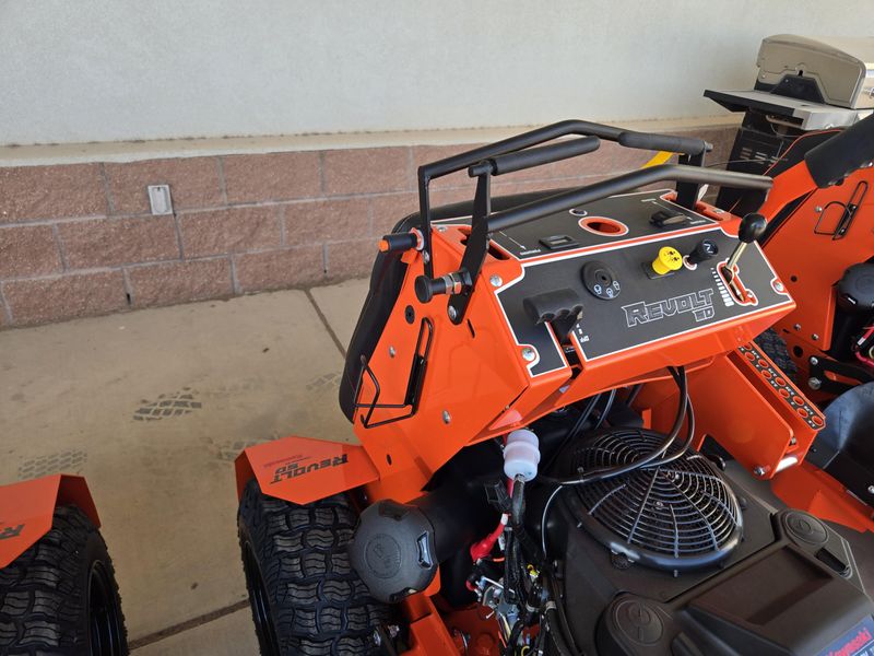 NEW 2025 BAD BOY MOWERS REVOLT SD 42 KAWASAKI FS600V 185HP Image 10